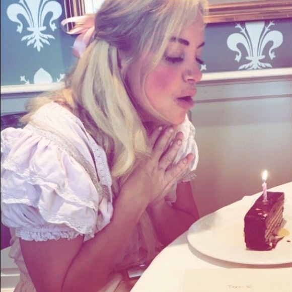 Meet your Posher, Fern - Picture 5 of 6